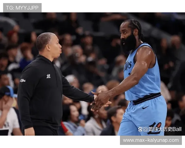 哈登三双难救快船，火力全开仍旧难掩困境