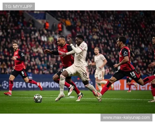 凯恩禁区抽射入网，拜仁无可阻挡